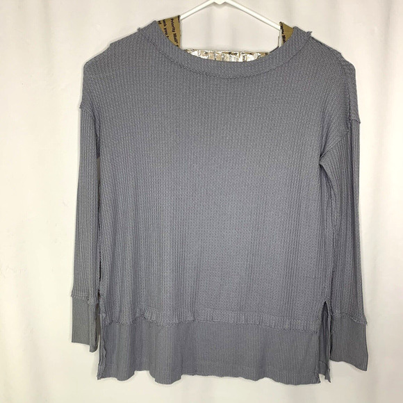 We The Free Womens Tunic Top Medium Storm Gray Waffle Knit Raw Edges Thumb Holes - Picture 3 of 14